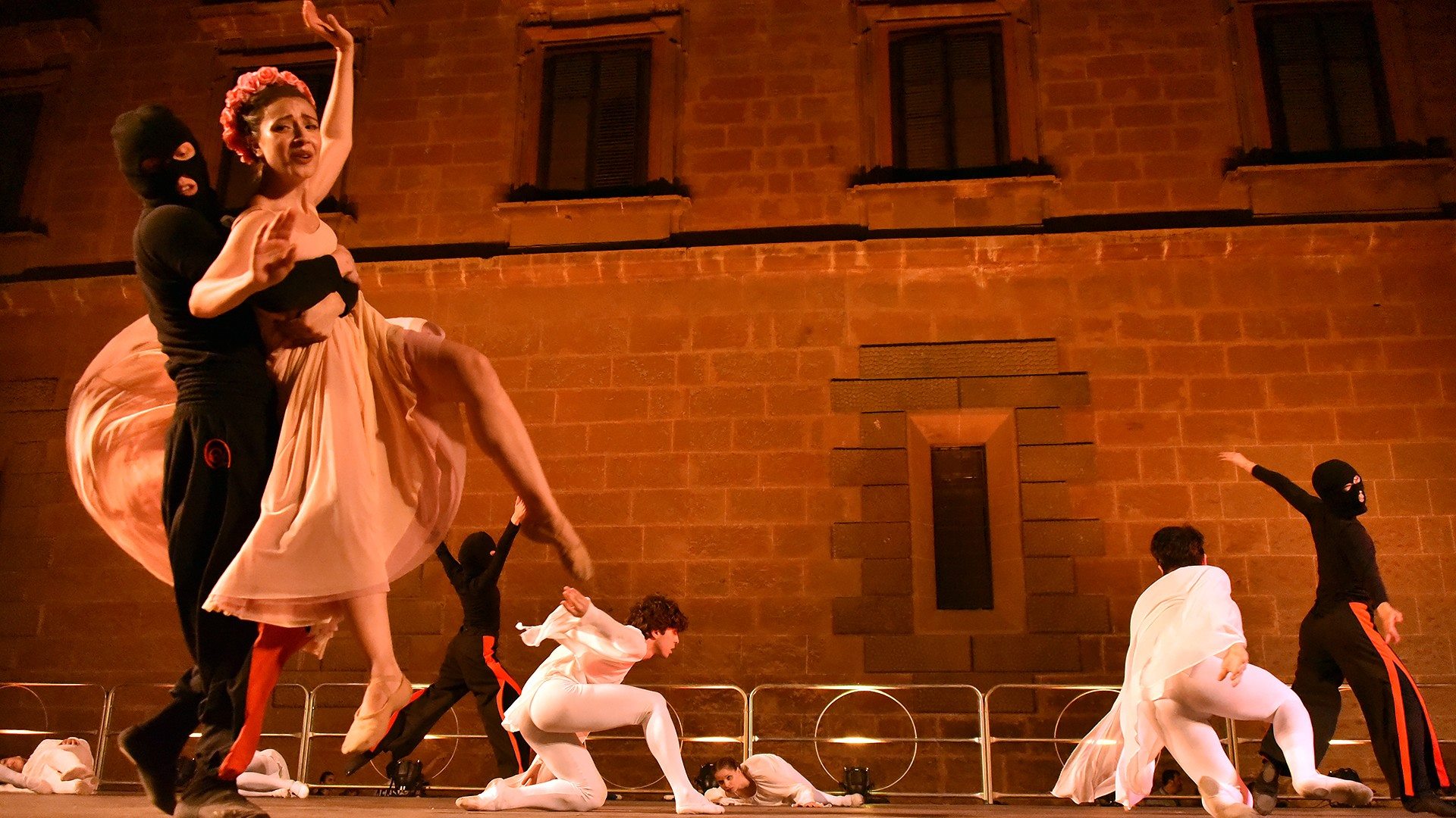 Fonte Facebook Cattedrale Fonte Facebook Cattedrale