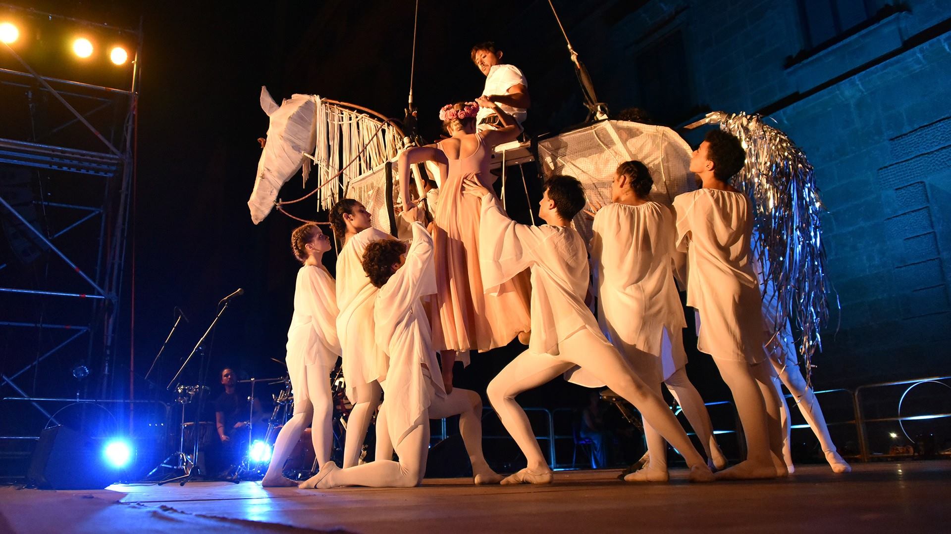 Fonte Facebook Cattedrale Fonte Facebook Cattedrale