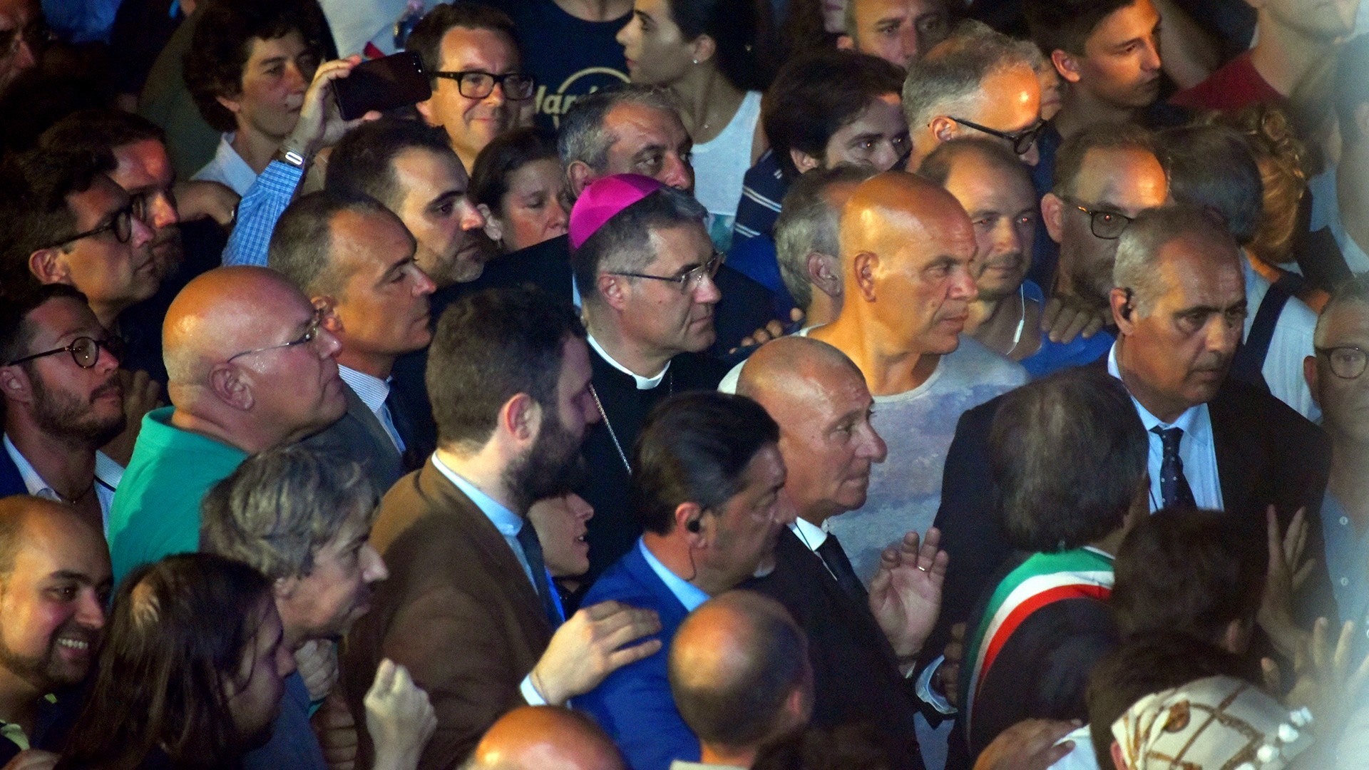 Fonte Facebook Cattedrale Fonte Facebook Cattedrale