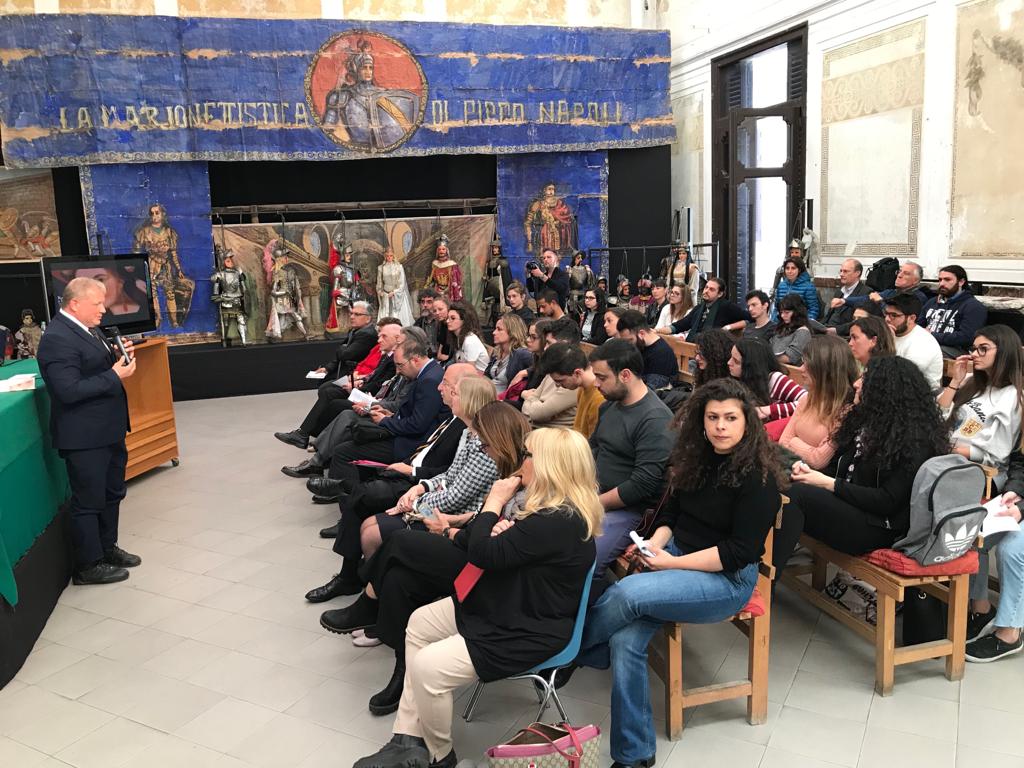 Rosalia e le altre Rosalia e le altre